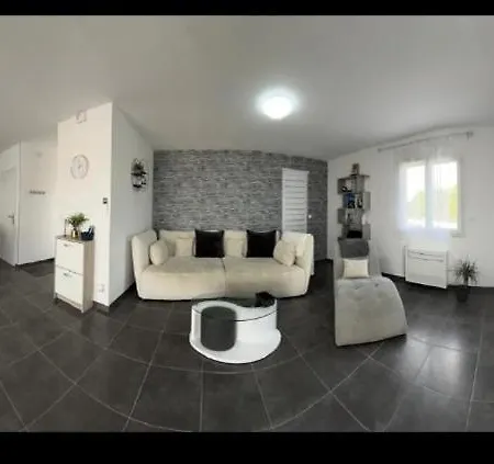 Maison 8 Couchages Clim, A Pied, Petite Piscine